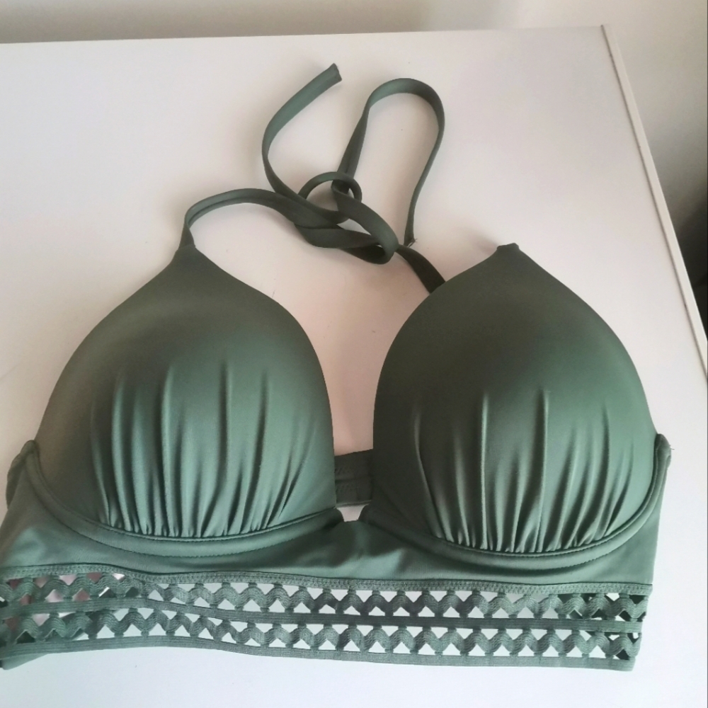 NWOT Shade Shore Bikini swimsuit top 34 D